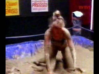 Sledge Hammer - mudwrestling