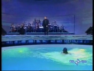 Tutte donne tranne me