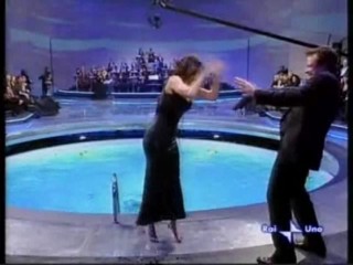 Tutte donne tranne me