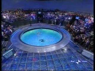 Tutte donne tranne me