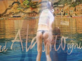 Miss Maglietta Bagnata contest