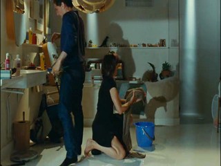 Un bonheur n'arrive jamais seul (Happiness Never Comes Alone)