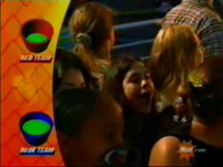 Avril Lavigne -  Gunge Tank