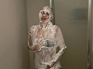 Monika's 8 Minute Shaving Cream Short