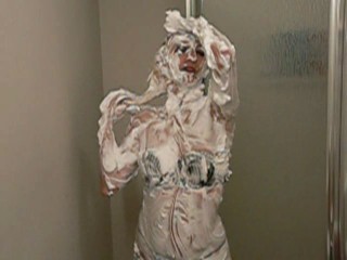 Monika's 8 Minute Shaving Cream Short