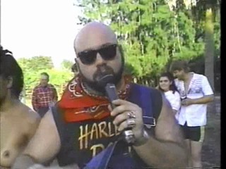 Country Cuties, Barnyard Bash