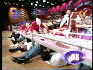 Sabado Gigante pie red