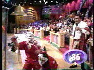 Sabado Gigante pie red