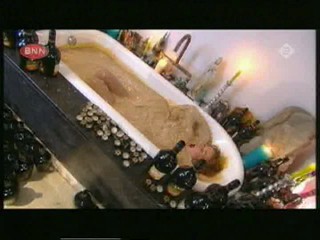 Bailey'sBath, Pepper Dennis Puddle, D.Housewives Hose