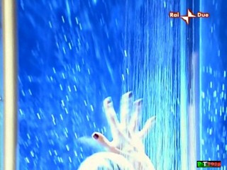 matilde brandi Shower