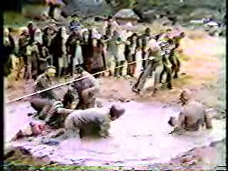M*A*S*H,  Mud Tug-o-War