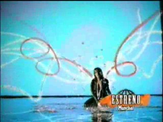 Music Video - Laura Pausini-Disparame, dispara