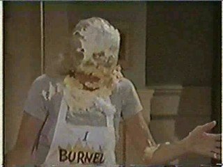 tv mom pied