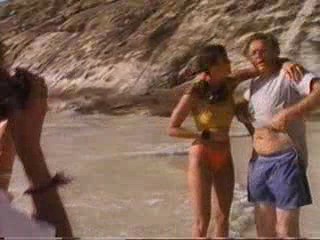 Sports Illustrated shoot - Elle McPherson