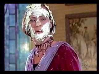 Chocolate com Pimenta - Wedding Day Pie Fight