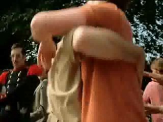 Les Bidasses En Folie (MALE WAM)