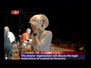 News Reporter pied