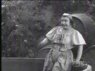 I Love Lucy -- Grape Stomp and Romp