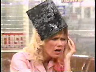 New Zoo Review,  Too Close for Comfort,  Alice