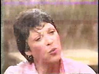 New Zoo Review,  Too Close for Comfort,  Alice