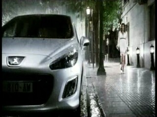 Peugeot commercial